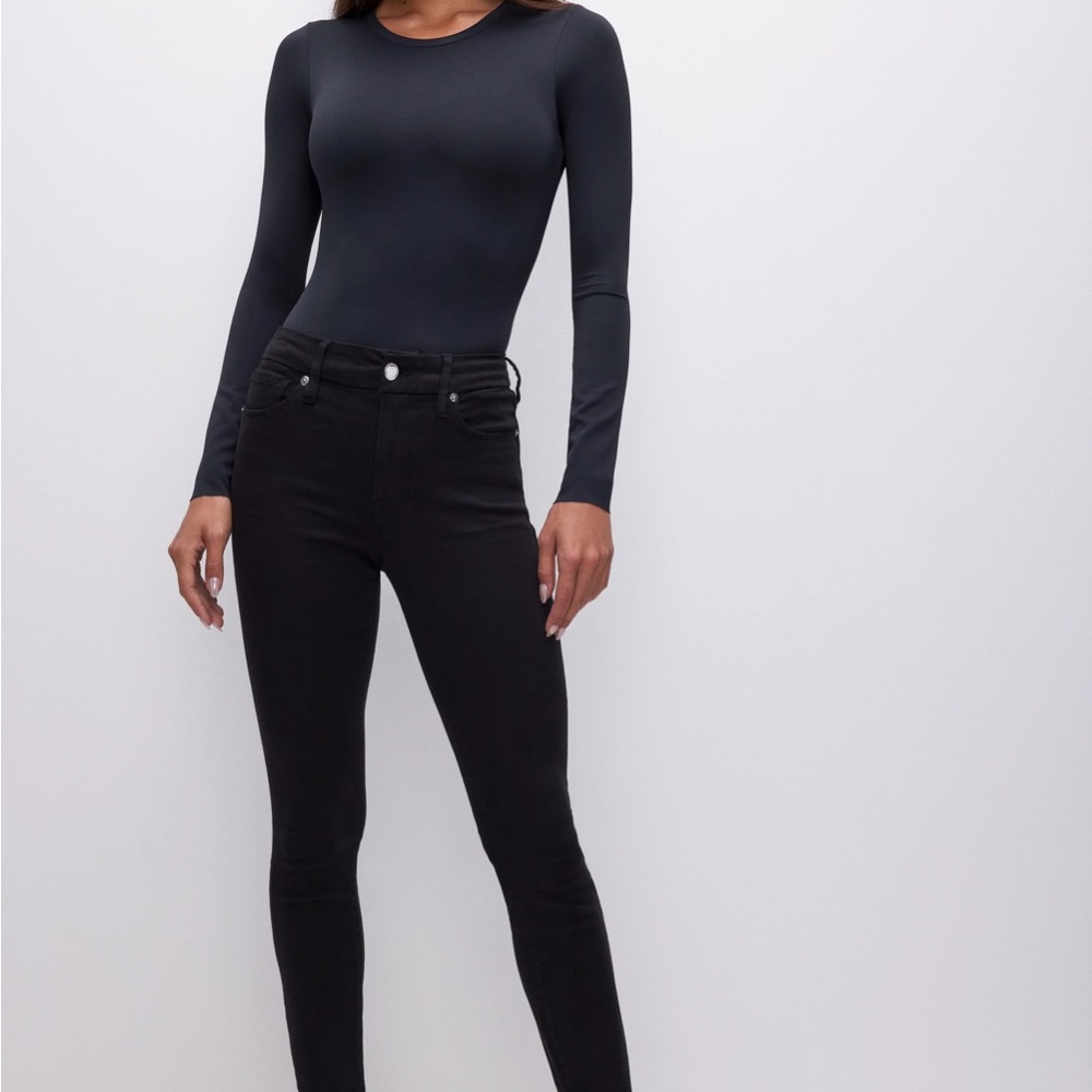 Good American Good Legs black high waist skinny jeans. Women size 00/24